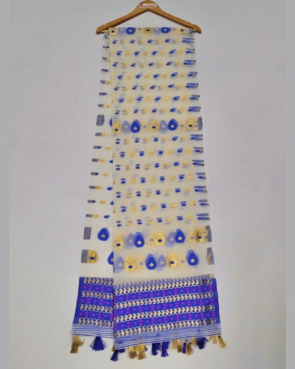 Nooni Paat Mekhela Sador &ndash; Traditional NorthEast