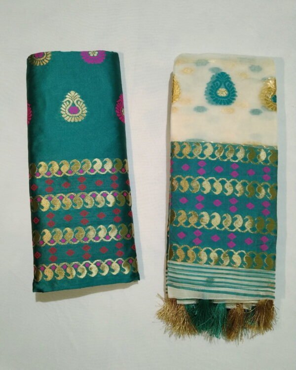 Nooni Paat Mekhela Sador &ndash; Traditional NorthEast