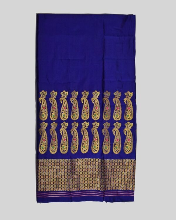 Poly Paat Mekhela Sador &ndash; Traditional NorthEast