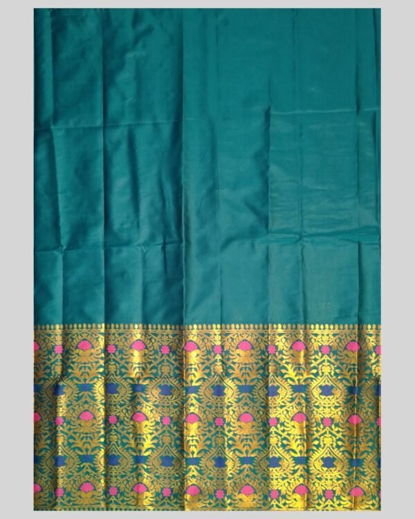 Poly Paat Mekhela Sador &ndash; Traditional NorthEast