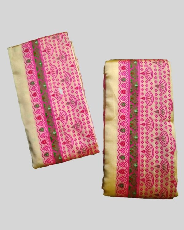 Poly Paat Mekhela Sador &ndash; Traditional NorthEast