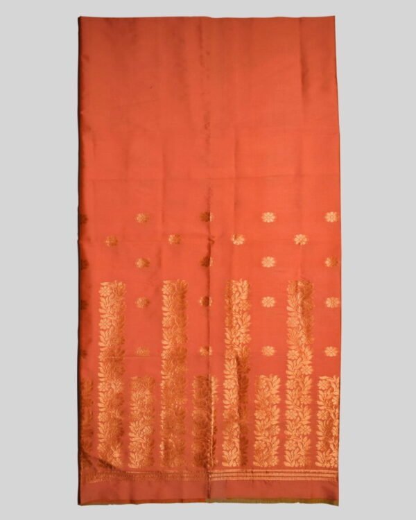 Poly Paat Mekhela Sador &ndash; Traditional NorthEast