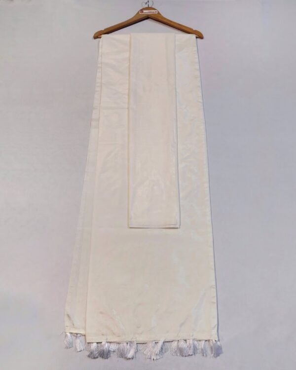 Uka Poly Paat Mekhela Sador &ndash; Traditional NorthEast