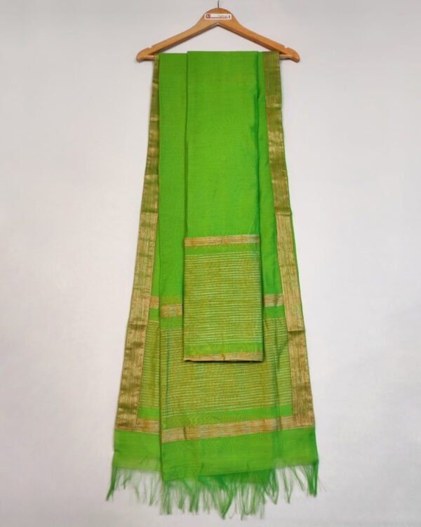 Ghisa Cotton Mekhela Sador &ndash; Traditional NorthEast