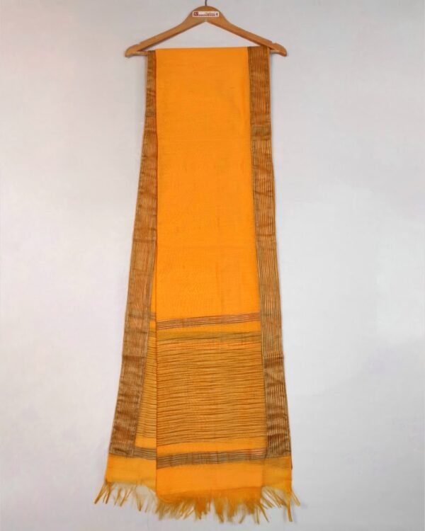 Ghisa Cotton Mekhela Sador &ndash; Traditional NorthEast