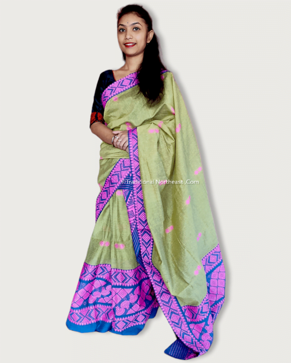 Mekhela Sador &ndash; Traditional NorthEast