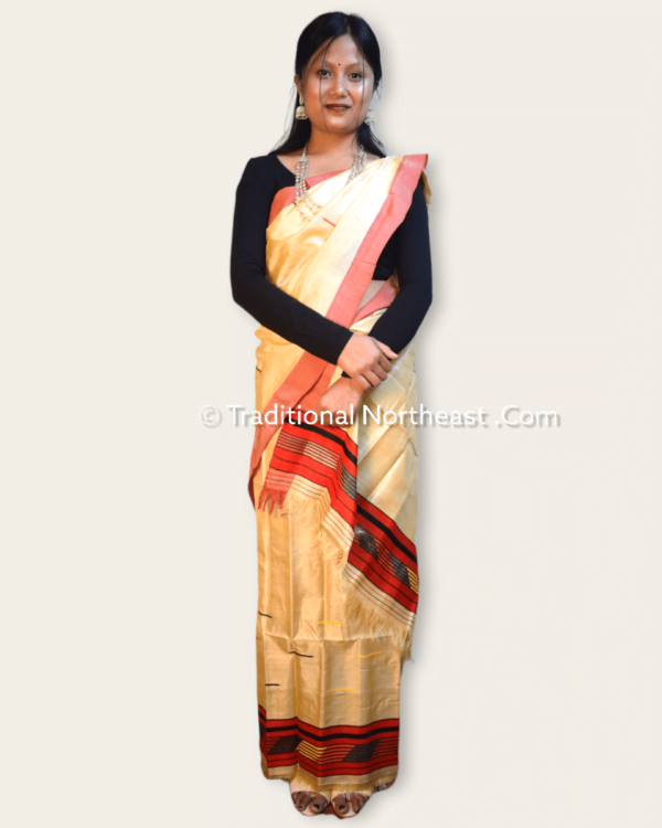 Pure Toss Mekhela Sador set &ndash; Traditional NorthEast