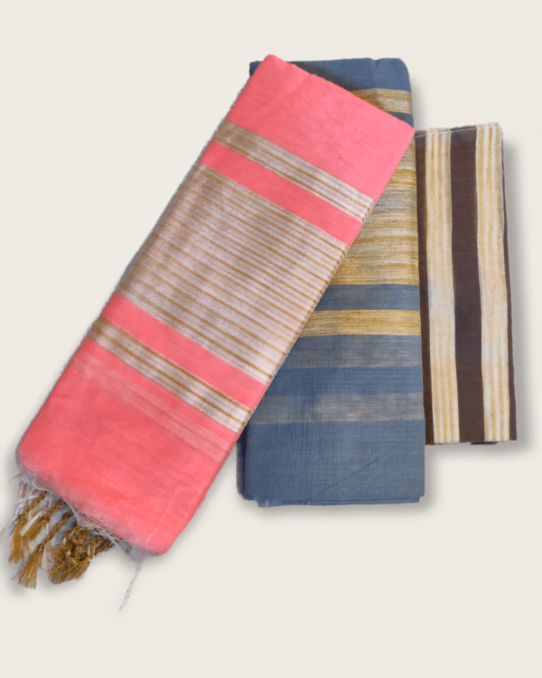 Contrast Ghisa Cotton Mekhela Sador &ndash; Traditional NorthEast