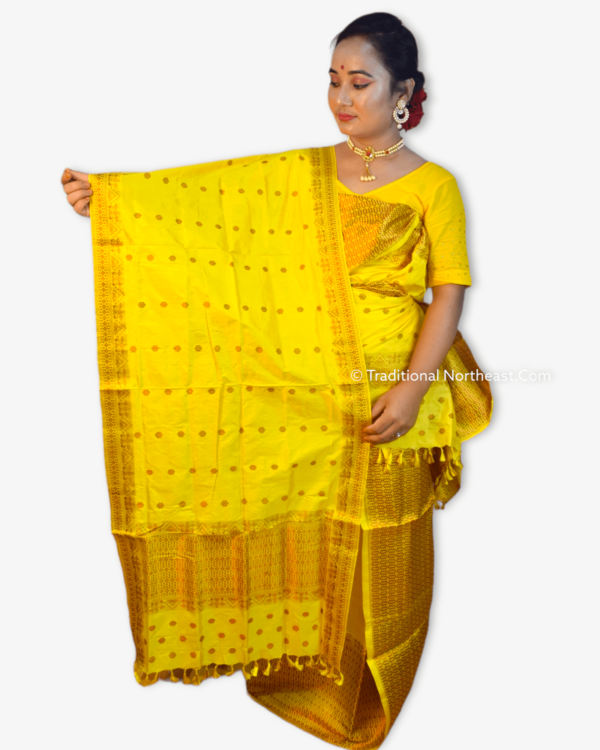 Bodo Dokhona Set - Pure Juri Paat &ndash; Traditional NorthEast