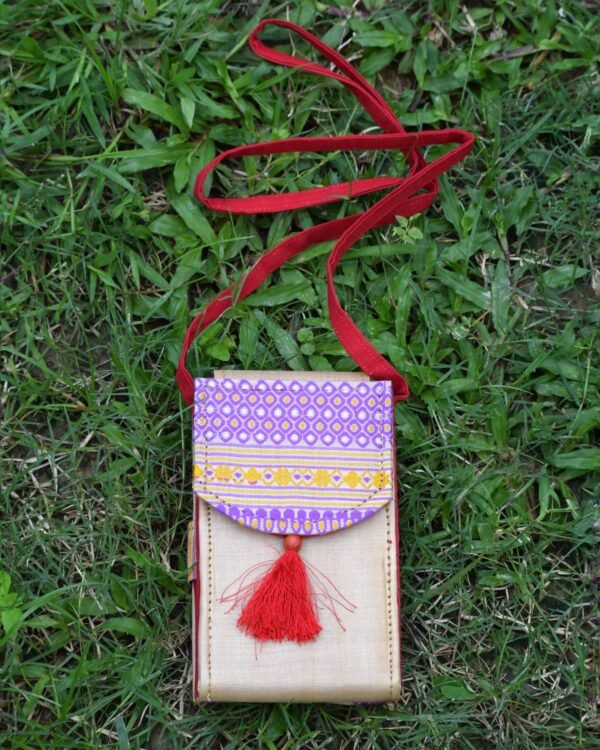 Traditional Hand Bag - Pure Toss - Mobile & Card Holding Design. &ndash; Traditional NorthEast