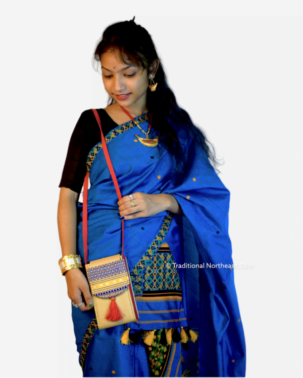Traditional Hand Bag - Pure Toss - Mobile & Card Holding Design. &ndash; Traditional NorthEast