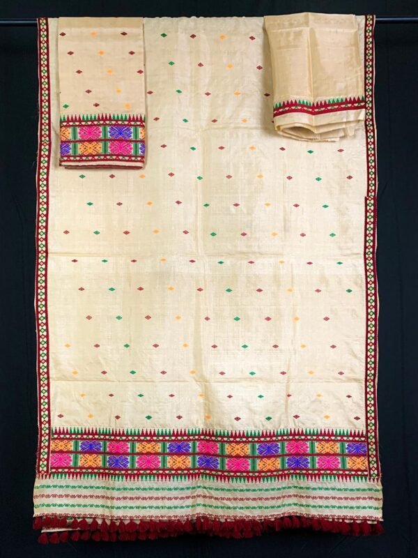 Sador mekhela-Tussar silk-Dimasa design &ndash; Traditional NorthEast