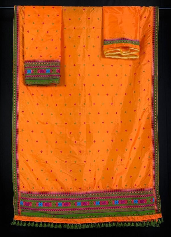 Sador mekhela - Paat/ Assam Silk - Dimasa design &ndash; Traditional NorthEast