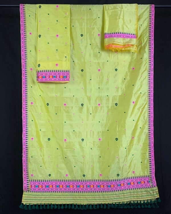 Sador mekhela - Paat/ AssamSilk - Dimasa design &ndash; Traditional NorthEast