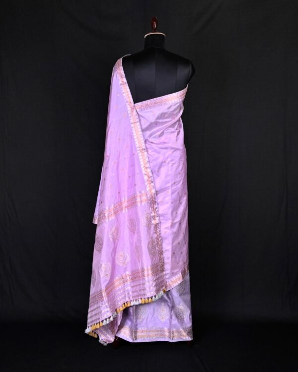 Sador Mekhela - Paat &ndash; Traditional NorthEast