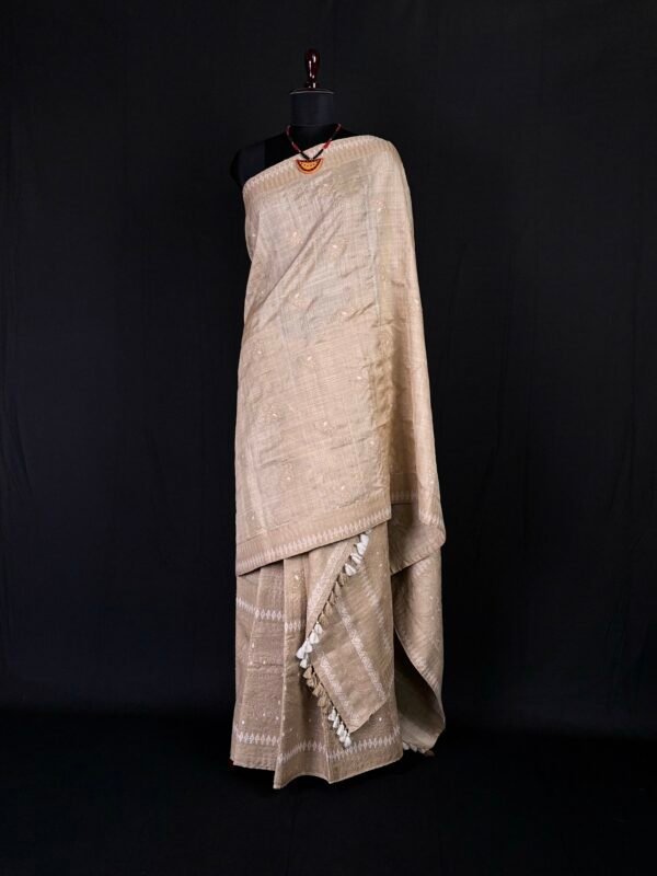 Sador Mekhela - Muga Silk &ndash; Traditional NorthEast