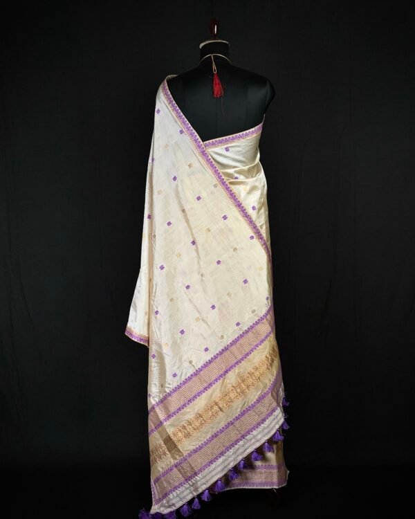 Sador Mekhela - Toss By Paat &ndash; Traditional NorthEast